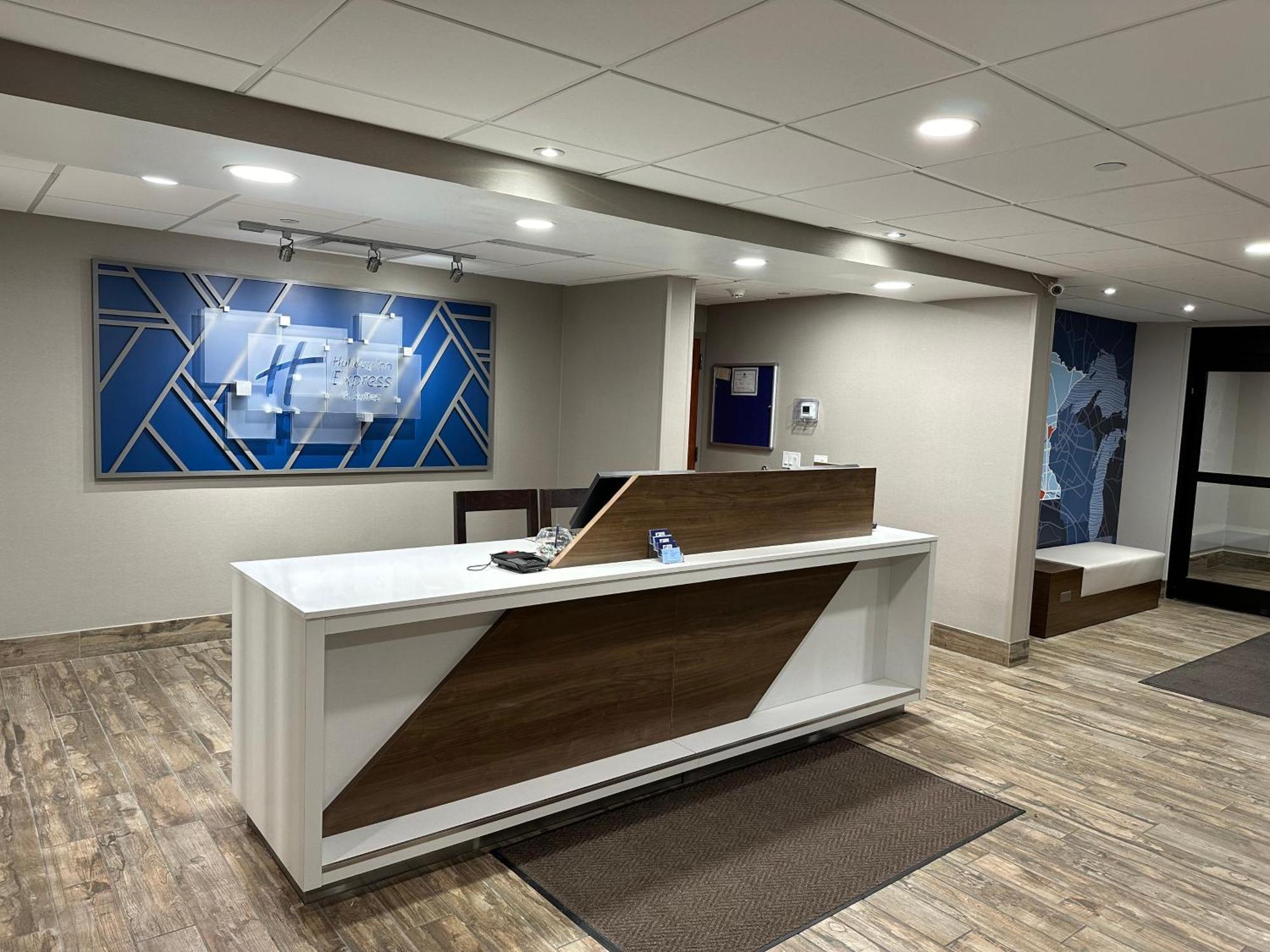 Holiday Inn Express & Suites Eden Prairie - Minneapolis By Ihg מראה חיצוני תמונה