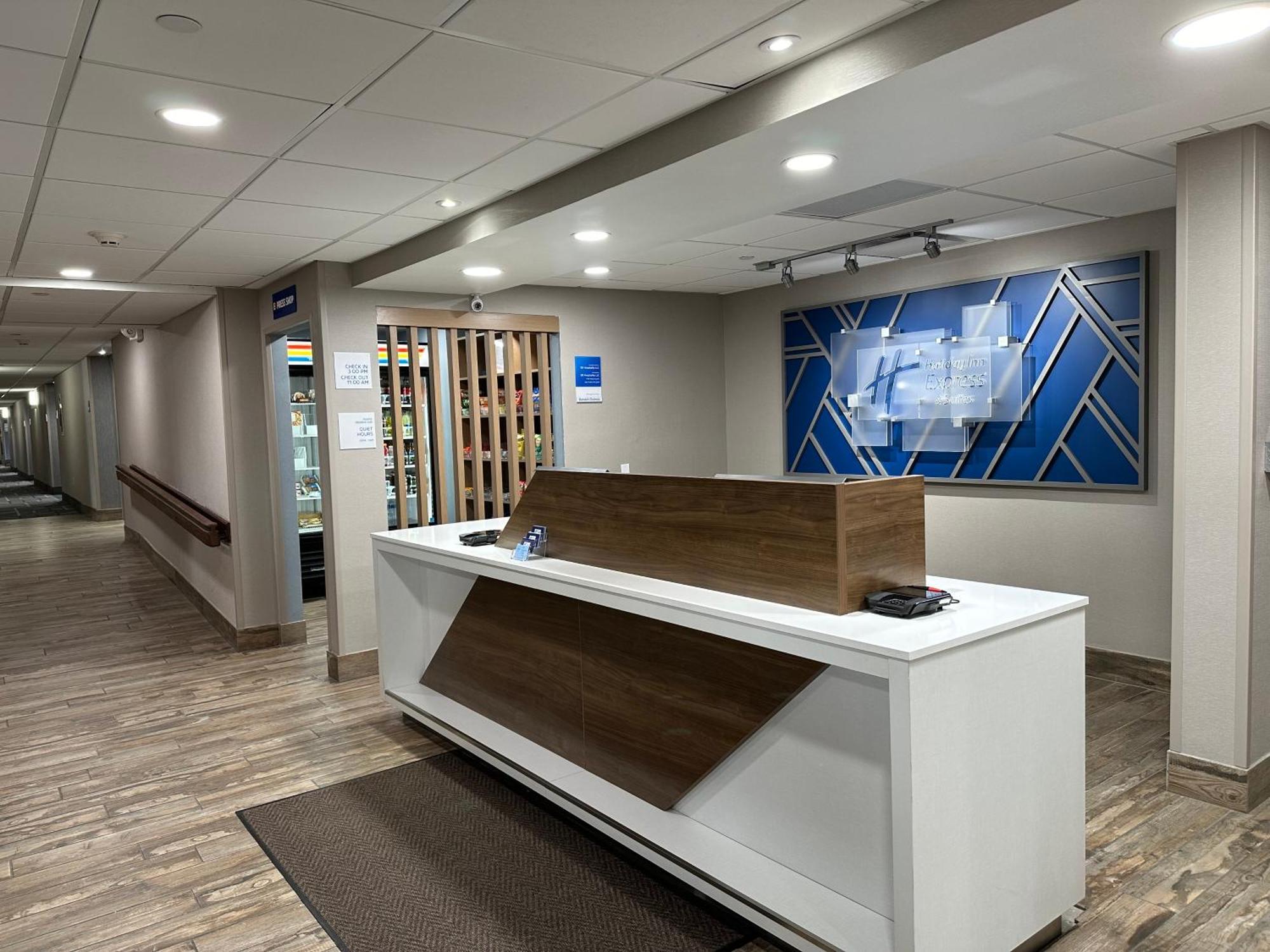 Holiday Inn Express & Suites Eden Prairie - Minneapolis By Ihg מראה חיצוני תמונה