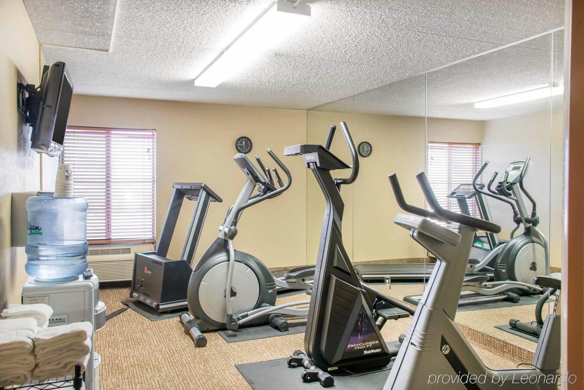 Holiday Inn Express & Suites Eden Prairie - Minneapolis By Ihg מראה חיצוני תמונה