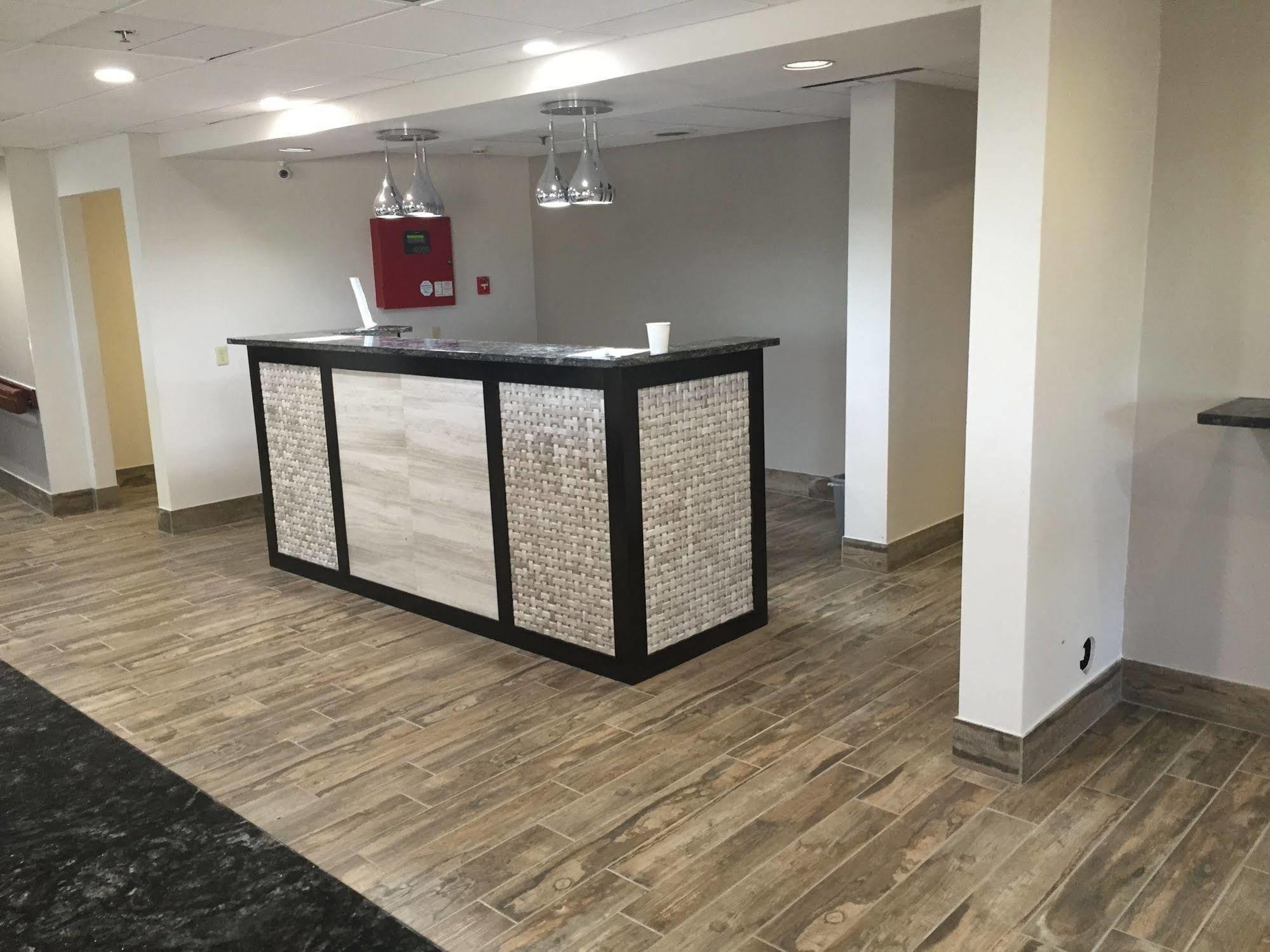 Holiday Inn Express & Suites Eden Prairie - Minneapolis By Ihg מראה חיצוני תמונה